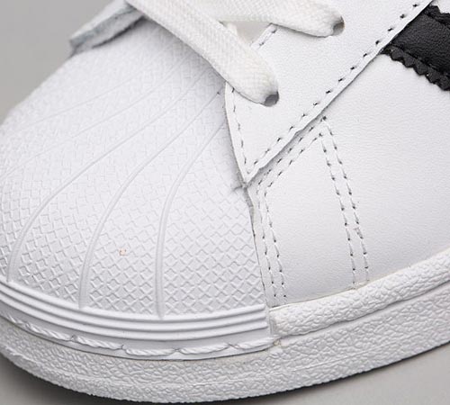 adidas superstar male female difference