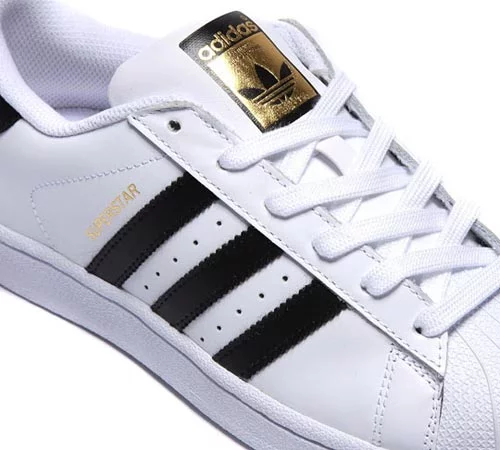 difference between mens and womens adidas superstars